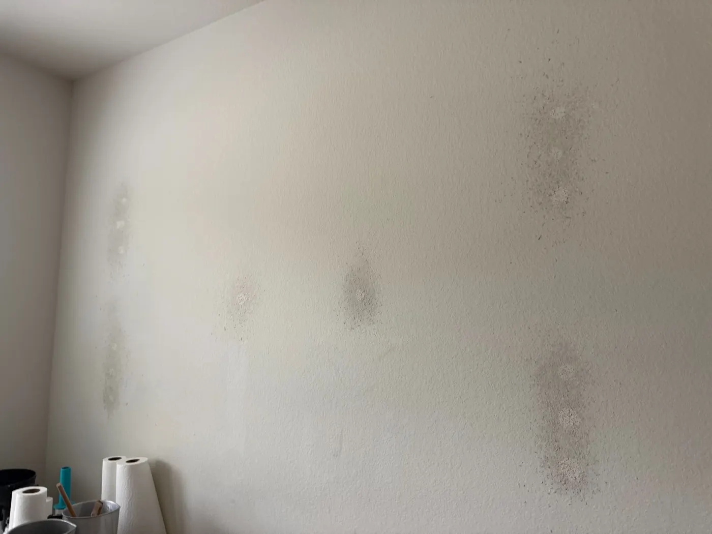 Orange peel drywall texture patch repair example
